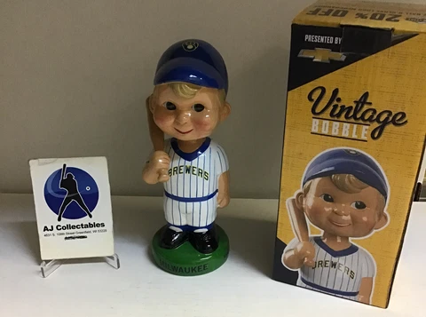 NIB 2016 Milwaukee Brewers vintage bobbleboy bobblehead shelfx2 Cover