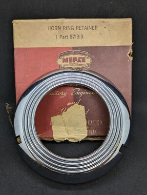 NOS 1946 1947 1948 PLYMOUTH P15 HORN BUTTON ORNAMENT RETAINER MOPAR 871319 - Image 1 of 4