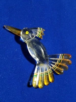 NOS Vtg1950s LUCITE-CLEAR & AMBER 3.5in HUMMING-BIRD PART: Hat - Brooch, Pendant - Image 1 of 4