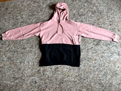 Moletom com capuz Zine Clothing rosa e preto color block tamanho G usado - Imagem 1 de 4
