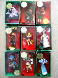 9 Vintage 1980 SEARS Christmas Around The World Holz Weihnachtsschmuck Boxen - Bild 1 von 13