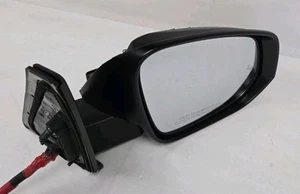 2016-18 Toyota Rav4 Rt Mirror With Blind Spot & Camera OEM Toyota 023929 - Picture 1 of 10