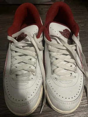 Jordans 2 Men's Retro Sneakers Size 7Y White Red Low Top - Image 1 of 3