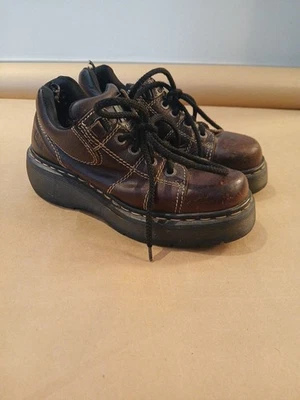 Botas Oxford con cordones marrón vintage Y2K Doc Martens para hombre talla 5,5 Foto 1 de 4