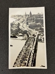 Foto de China, foto en blanco y negro de 1930 Shanghai China, el Bund, escena del puente - Imagen 1 de 15