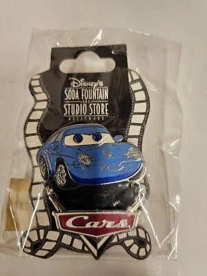 Pin pendurado Disney Soda Fountain & Studio Store Cars Sally Carrera LE 500 - Imagem 1 de 2