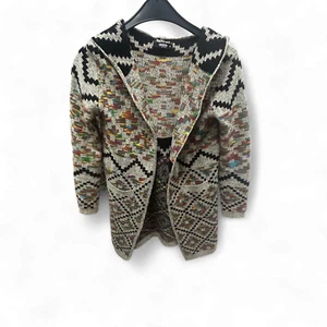 Colloseum Strickjacke Kapuze Muster Gr M Beige Bunt Taschen Boho Lang Acrylmix - Bild 1 von 3
