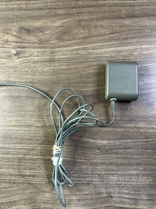 Official Nintendo DS Lite Wall Power AC Adapter Charger for DS Lite USG-002(USA) - Picture 1 of 2