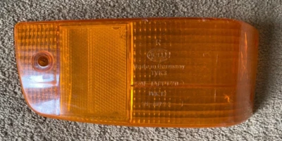 Lente de luz giratoria. Sedán Saab 99 1975-76. Delantero derecho Foto 1 de 4