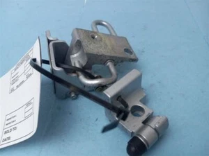 REAR DRIVER DOOR HINGES FOR 2007-2012 AUDI Q7 - Picture 1 of 5