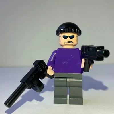 NUEVO LEGO Batman Joker's Henchman Minifigura Clásica 7782 7888 2006 2008 Original Foto 1 de 2