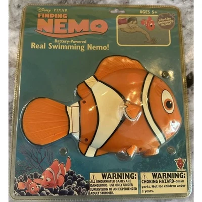 Disney Pixar Finding Nemo 2003 real natación a batería piscina juguete baño Foto 1 de 2