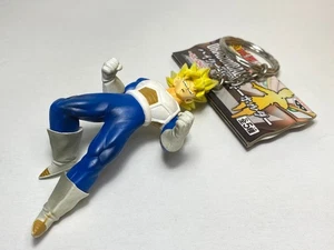 Goku SSJ Time Room(H4.0")Dragon Ball Z Banpresto Keychain Collection Figure Toy. - Picture 1 of 6