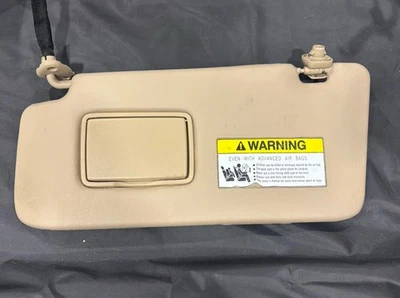 2005 2006 Honda CRV CR-V quebra sol fabricante de equipamento original esquerdo bege bronzeado lado do motorista 05 06 - Imagem 1 de 4