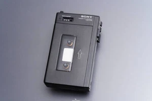 SONY TCM-100B pressman cassette player black Walkman cassette tape Working JP - Picture 1 of 5