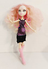 Monster High Frights,  Hauntlywood Viperine Gorgon Doll-missing accessories