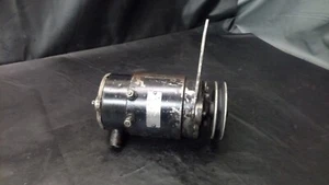 LYCOMING AIRCRAFT/AIRPLANE DELCO-REMY GENERATOR/BRACKET P/N 1101915 (12V-50A) - Picture 1 of 6