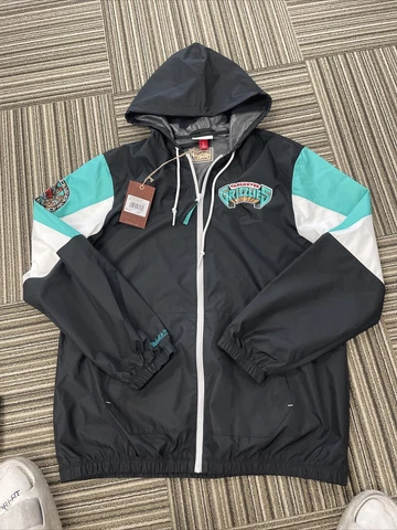 NEW MITCHELL AND NESS HWC MEMPHIS GRIZZLIES WINDBREAKER LARGE Cover