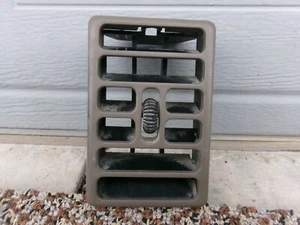 OEM 93-95 Jeep Grand Cherokee ZJ Dash Vent - Driftwood - #55114921 - Picture 1 of 9