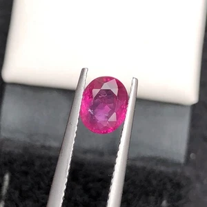 1,50 kt rosa-roter natürlicher Rubin Burma Ovalschliff HT lose facettierter Edelstein - Bild 1 von 11