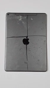 Apple iPad Air (3rd Gen.) (A2153) Wi-Fi + 4G 10.5" - *DAMAGED* - Picture 1 of 8