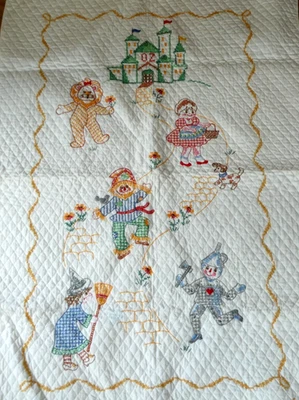 手工绿野仙踪十字绣婴儿毯被子 34x54 英寸复古 — 第 1/4 张图片