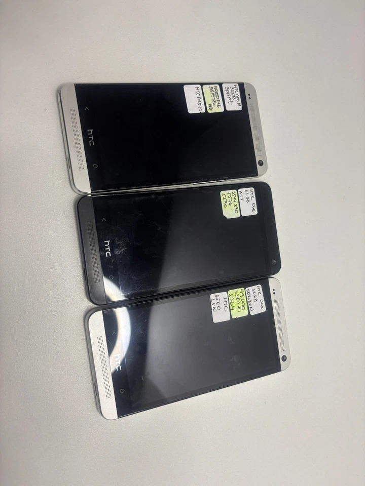 HTC  One M7 AT&T/Verizon/Sprint Unlocked Smartphone - Image 1 of 4