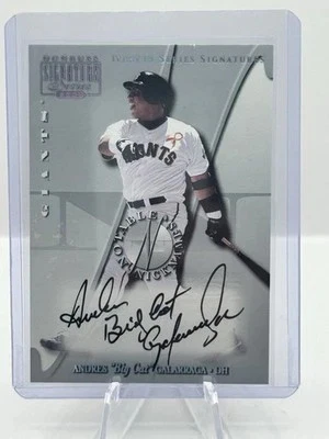 Andrés Galarraga "Big Cat" Auto 2001 Donruss Signatures Series Apodos Notables Foto 1 de 3