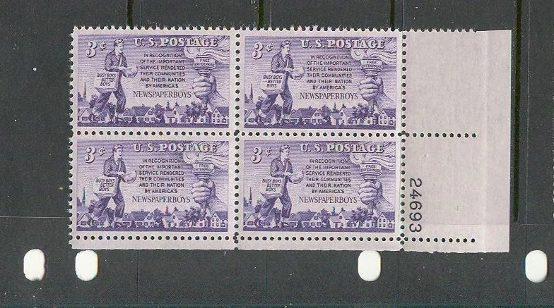 US USA Sc# 1015 MNH FVF PLATE # BLOCK Newspaper Boys Hand Torch Houses - Image 1 of 1