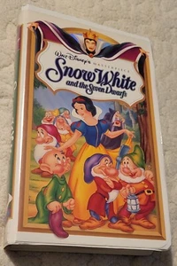 Walt Disney's Snow White and the Seven Dwarfs Masterpiece Collection VHS 1995 - Picture 1 of 7