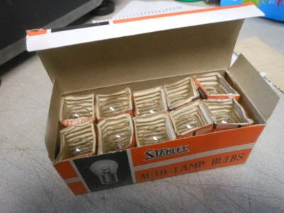Nuevo de Lote Antiguo Stanley A3641 6V 15/15W Faros Honda Z50 ATC70 ATC90 CT70 S65 QTY10 Foto 1 de 3