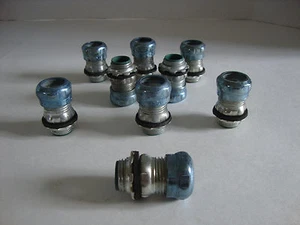 Lot of 9 New 1/2" SCI Wet Loc Compression Coupling Fittings - Picture 1 of 8