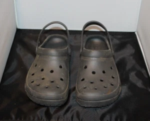 Crocs Men's and Women's Shoes - Classic Clogs, Slip On Shoes M 10 W 12 Gray Used - Picture 1 of 7