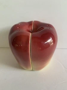 Vtg Otagiri Salt And Pepper Shaker  Set Red Apple Slices  - Japan 1984 - Picture 1 of 12