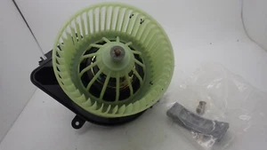 New Genuine Citroen Xantia Heater Blower Fan Motor Non-Aircon 95667962 - Picture 1 of 2
