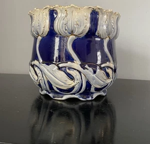 Vaso per piante stile Art Nouveau blu cobalto tulipano ceramica jardeniere stile maiolica - Foto 1 di 10