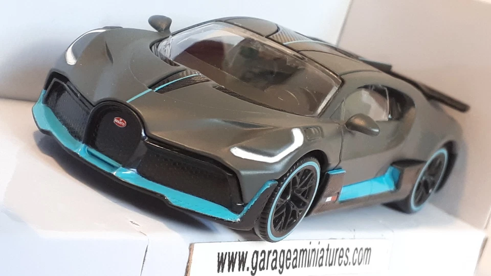 BUGATTI DIVO GRIS RASTAR REF 64000GY ECHELLE AU 1/43 EME MINIATURE COLLECTION - Photo 1/4