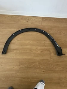 HONDA CIVIC MK8 5 DOOR DRIVER SIDE REAR WHEEL ARCH TRIM OSR 2006 - 2011 (82) - Picture 1 of 4