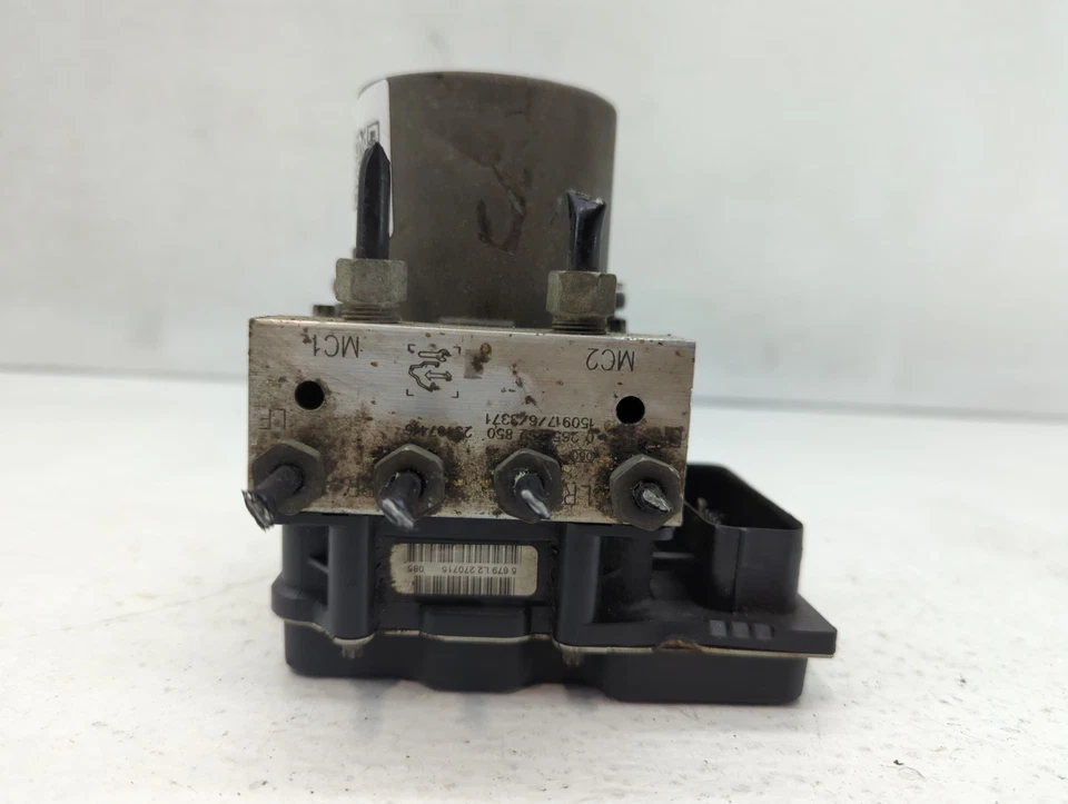 Chevrolet Traverse 2017-2017 módulo de control de bomba abs FGNVC Foto 1 de 4