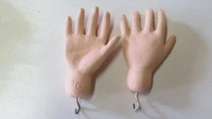 Mains  pour  poupées anciennes "SFBJ" Taille "10" Antique doll hands - Picture 1 of 5