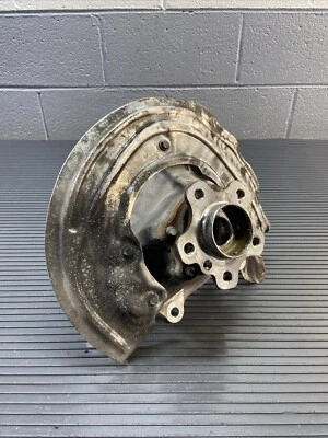 2016-2024 BMW X3 G01 Front Right Spindle Knuckle Hub Carrier OEM 15k Miles - Изображение 1 из 4