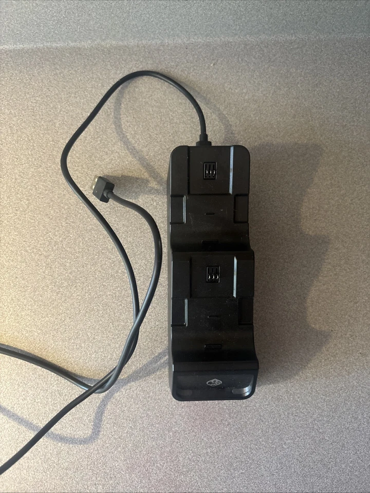 Collective Minds CM00116 Dual Charge XBX Charger for XBOX Series X/S . Tested - Image 1 of 1