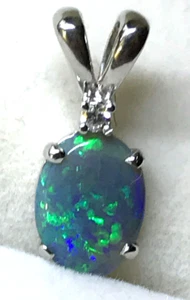 18ct (750) white gold natural Black Opal and Diamond PENDANT, Australian Opal - Picture 1 of 12