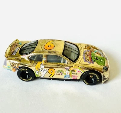 1998 Racing Champions Gold 1:64 Jerry Nadeau #9 Scooby Doo Zombie Island 1/5000 - Image 1 of 4