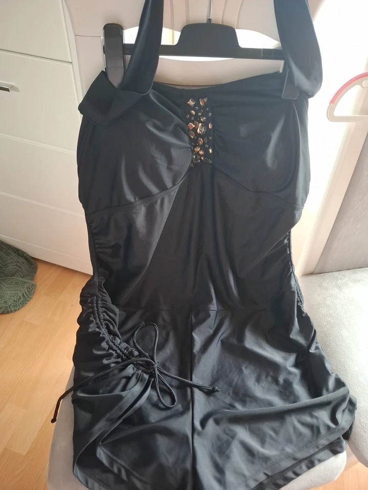 Toller Badeoverall in Gr.54 als Neckholder RAFFINIERT - Bild 1 von 4