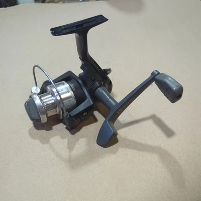 Zebco Quantum Energy E2-1 Angeln Spinnrolle - Bild 1 von 4