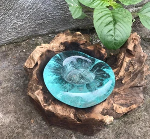 ๐ฅ Molten Glass on Wood Candle Holder - Handmade in Bali ๐ฟ Recycled Glass - Picture 1 of 6