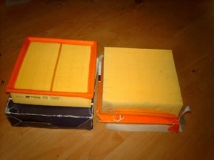 Two Air filters fit Jaguar Daimler Sovereign XJ6 XJR 2.9 3.6 4.0 Porsche 924 2.0 - Picture 1 of 1