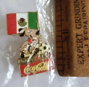 Olympic Soccer Olympics Team of México 1994 Bandera Strike the Dog Soccer - Picture 1 of 4