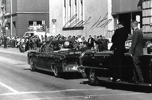 Clint Hill auto-signed 4x6 photo JFK Assassination Secret Service EX RARE LOOK! - Picture 1 of 1